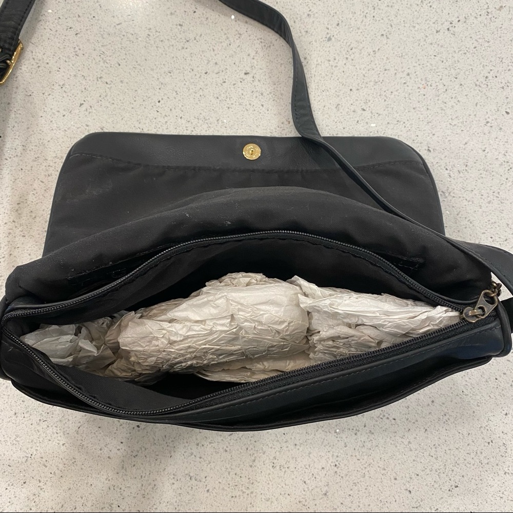Stone Mountain Leather Purse - Picture 6 of 11